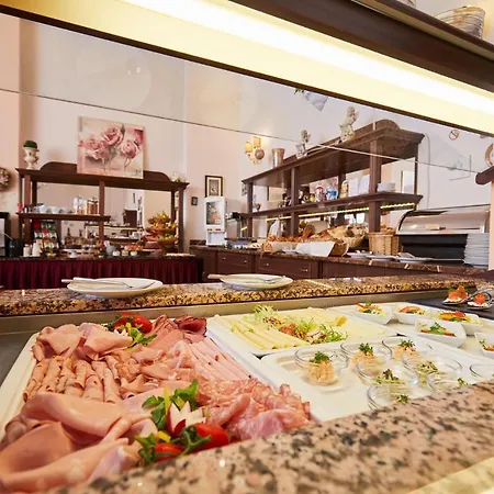 San Marco 4*