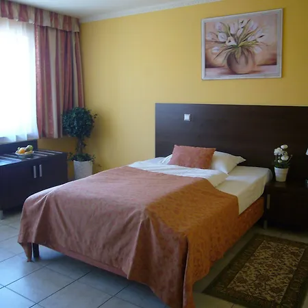 San Marco 4*