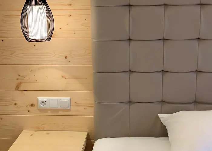 San Marco فندق لانناش